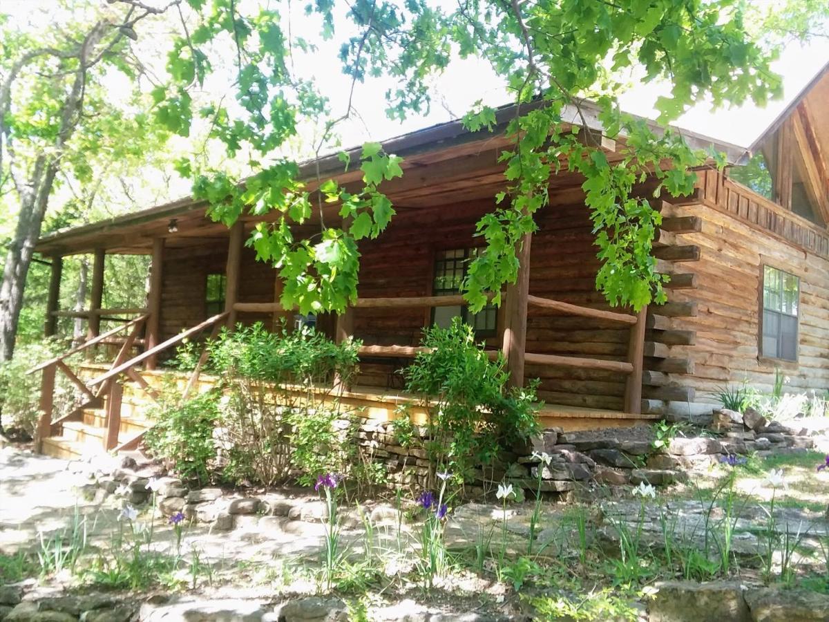 Cherokee Mountain Log Cabins Eureka Springs Exterior foto